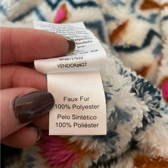 Eddie Bauer Women’s Vanilla Aztec Plush ¼ ZIp Size XL - Picture 5 of 11